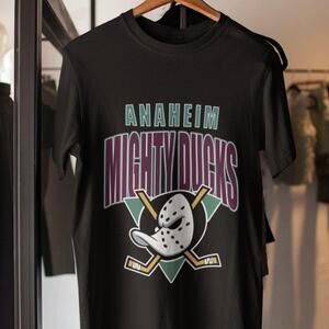 Anaheim Mighty Ducks 1990S Hockey Team Retro Graphic T-Shirt
